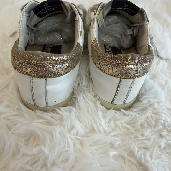 Super-Star metallic leather sneakers in silver - Golden   Deluxe Brand Super-Star
Sneakers - Size 35 US 5